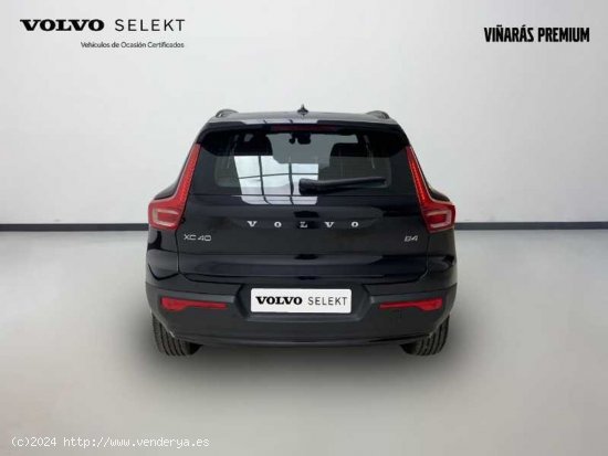 Volvo XC40 MY24 B4 PLUS DARK - Señorío de Illescas