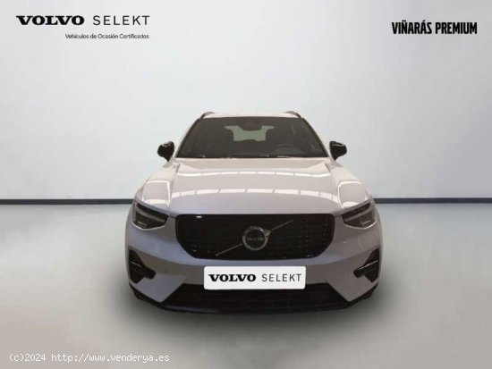 Volvo XC40 Recharge Plus, T4 plug-in hybrid,Eléctrico/Gasolina, Dark - Señorío de Illescas