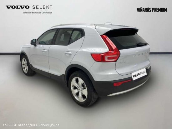 Volvo XC40 T3 MOMENTUM PRO AUTOMATICO - Señorío de Illescas