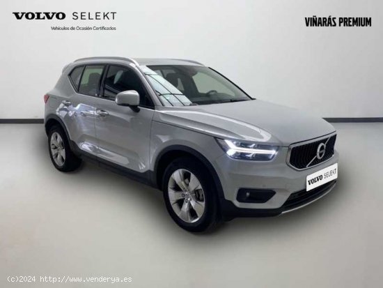 Volvo XC40 T3 MOMENTUM PRO AUTOMATICO - Señorío de Illescas