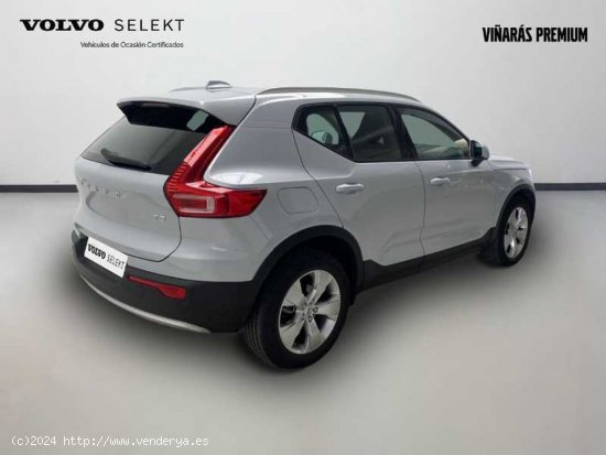 Volvo XC40 T3 MOMENTUM PRO AUTOMATICO - Señorío de Illescas