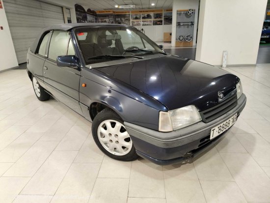 Opel Kadett Cabrio 1.6 S 90CV - Lleida