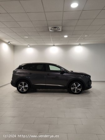 Peugeot 3008 Hybrid 225 e-EAT8 Allure - Lleida