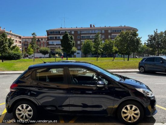 PEUGEOT 208 en venta en Pamplona/IruÃ±a (Navarra) - Pamplona/IruÃ±a