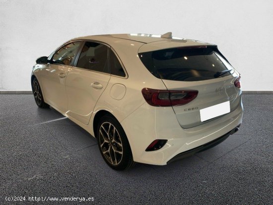 Kia Ceed 1.0 T-GDi 74kW (100CV) Tech CASSA WHITE - València