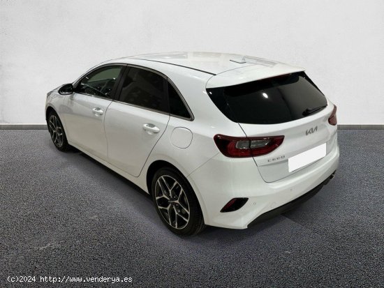 Kia Ceed 1.0 T-GDi 74kW (100CV) Tech BLANCO - València