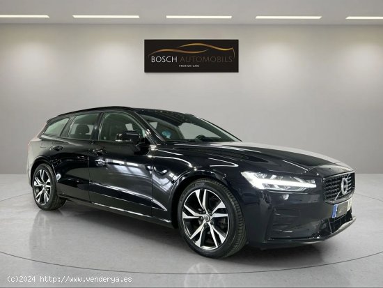 Volvo V60 2.0 B4 G Plus Dark Auto 197cv - Vilassar de Dalt