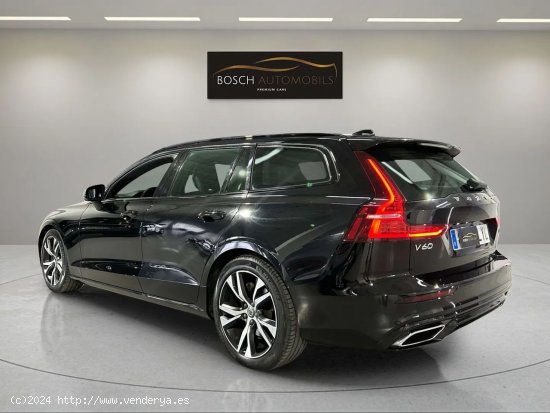 Volvo V60 2.0 B4 G Plus Dark Auto 197cv - Vilassar de Dalt