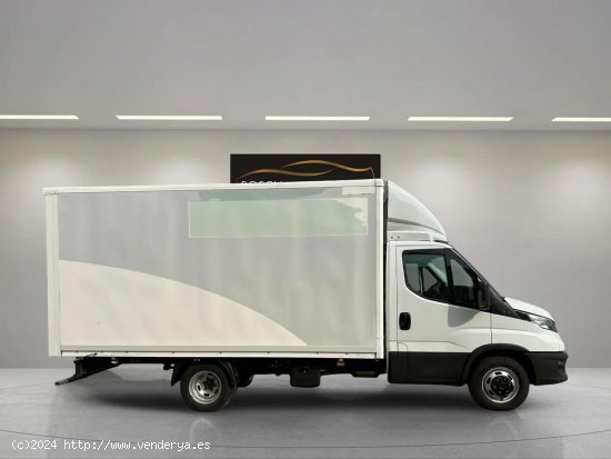 Iveco Daily 35C16 2.3 156cv - Vilassar de Dalt