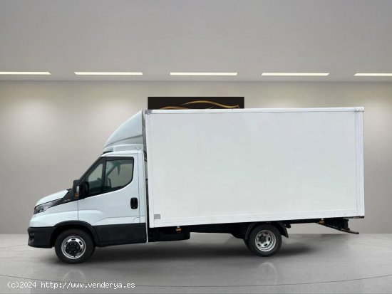 Iveco Daily 35C16 2.3 156cv - Vilassar de Dalt