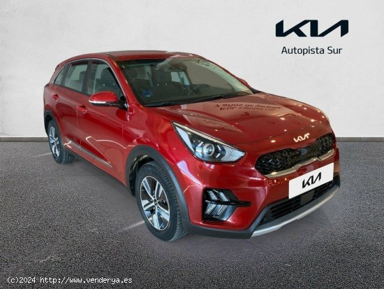  Kia Niro 1.6 GDi PHEV 104kW (141CV) Concept RUNWAY RED - Valencia 