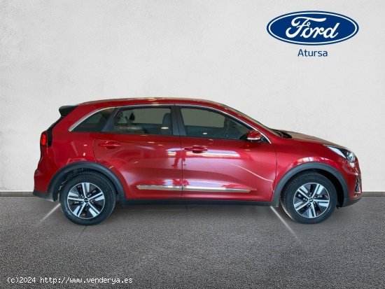 Kia Niro 1.6 GDi PHEV 104kW (141CV) Concept RUNWAY RED - València