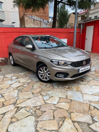 Fiat Tipo 1.4 16v Easy 70kW (95CV) gasolina 5p. - Sabadell