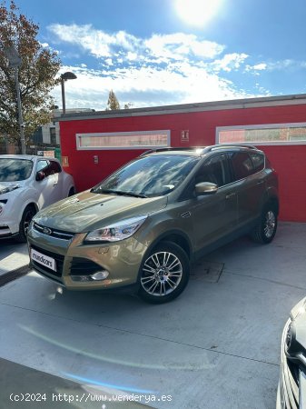 Ford Kuga 1.6 EcoBoost 180 4x4 Titanium Auto - Granollers