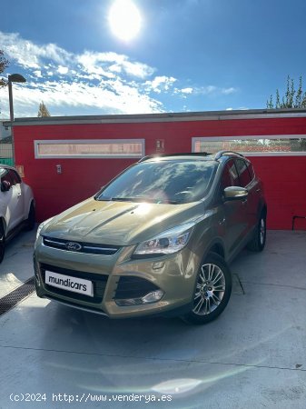 Ford Kuga 1.6 EcoBoost 180 4x4 Titanium Auto - Granollers