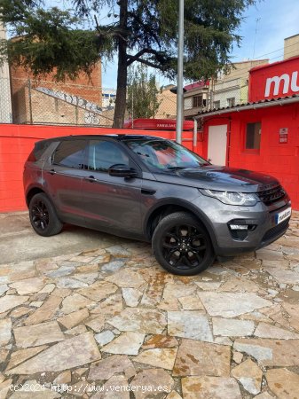 Land-Rover Discovery Sport 2.0L TD4 180CV 4x4 HSE Luxury - Sabadell