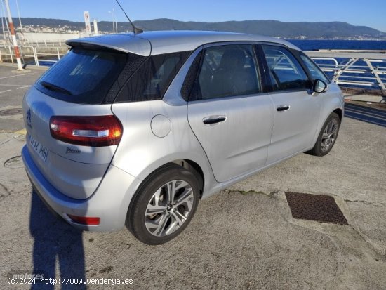 Citroen C4 Picasso 2.0 hdi de 2015 con 97.000 Km por 16.000 EUR. en Pontevedra