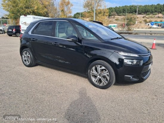  Citroen C4 Picasso 1.2i 11/2015 de 2016 con 120.000 Km por 7.475 EUR. en Madrid 