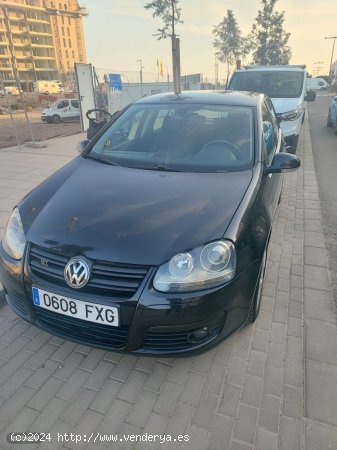  Volkswagen Golf Gtsport de 2007 con 312.000 Km por 4.500 EUR. en Almeria 