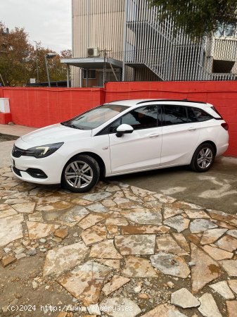 Opel Astra 1.4T SHT 107kW (145CV) Ultimate CVT ST - Sabadell