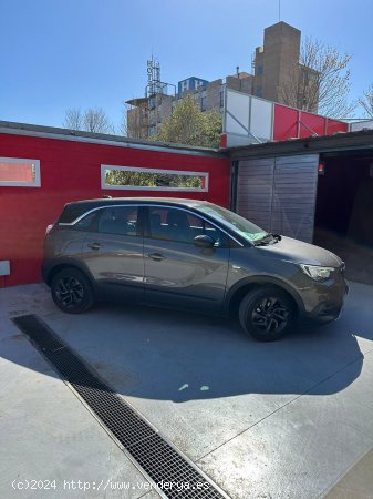 Opel Crossland X 1.2 81kW Design Line 120 Aniversario S/S - Granollers