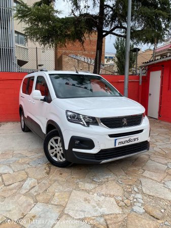 Peugeot Rifter Allure Pack Long BlueHDi 96kW 7 plazas - Blanes