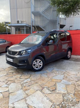 Peugeot Rifter Allure Standard BlueHDi 96kW - Sabadell