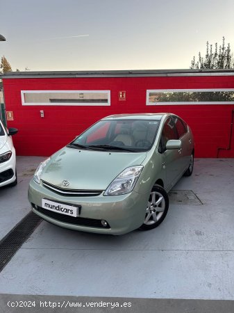 Toyota Prius 1.5 VVT-i HSD - Granollers