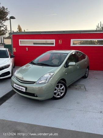 Toyota Prius 1.5 VVT-i HSD - Granollers