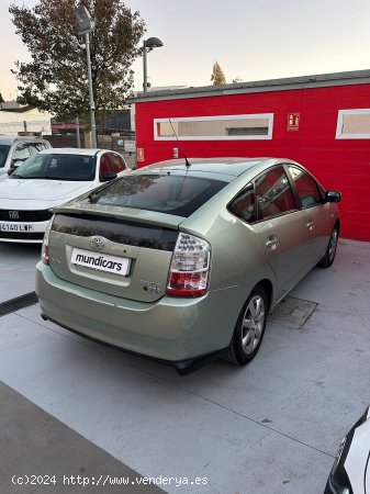 Toyota Prius 1.5 VVT-i HSD - Granollers