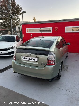 Toyota Prius 1.5 VVT-i HSD - Granollers