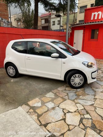 Volkswagen up! 1.0 60cv ASG Move up! - Blanes