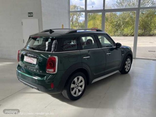 Mini Cooper Cooper de 2019 con 51.000 Km por 17.500 EUR. en Alava