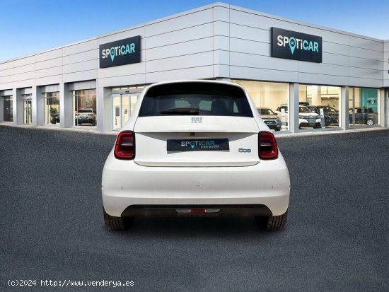 Fiat 500   3+1 320km 85kW (118CV) Monotrim - 