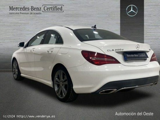 Mercedes-benz Clase Cla 200 Cdi / D Urban - BADAJOZ