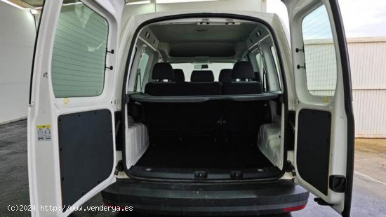 Volkswagen Caddy KOMBI  PRO 2.0 TDI 75CV 5 PLAZAS ESTA NUEVA - Badajoz