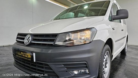 Volkswagen Caddy KOMBI PRO 2.0TDI 75CV 5PLAZAS ESTA NUEVA - Badajoz