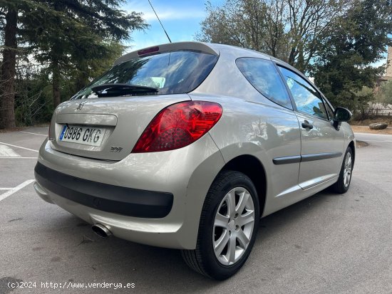 Peugeot 207 1.4 HDI  68cv - Les Franqueses