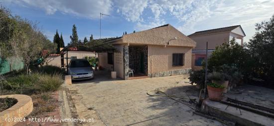  Chalet en venta Olocau - VALENCIA 