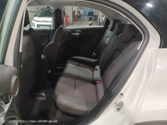 Fiat 500X City Cross 1.3 Firefly T4 110kW S&S DCT - Toledo