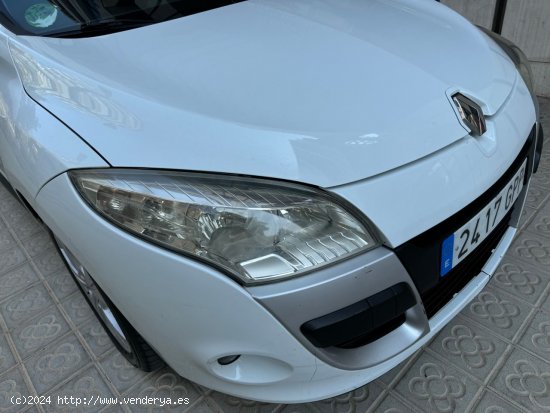 Renault Megane Dynamique TCE 130cv - Barcelona