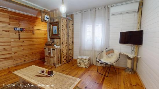 ¡Tu Refugio Ideal en Zaragoza! Casa Independiente en Valdefierro - ZARAGOZA