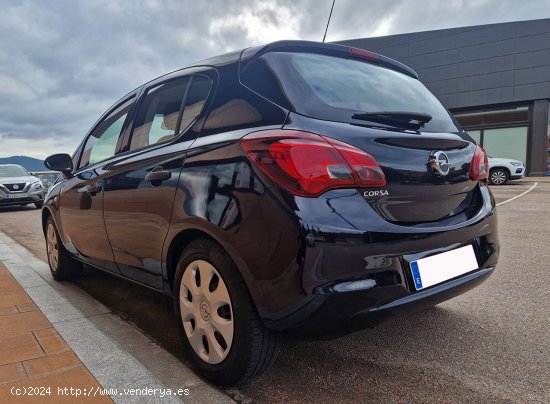 Opel Corsa 1.4 90CV. BUSINESS MUY BUEN ESTADO - Mollet