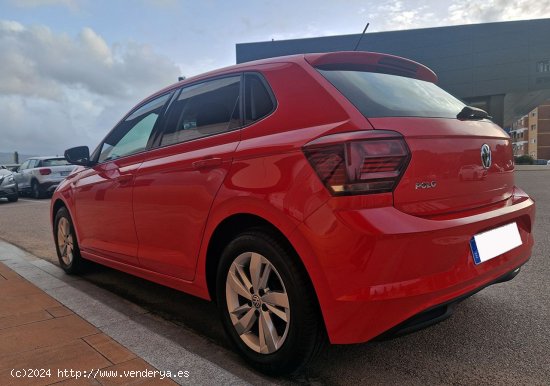 Volkswagen Polo ADVANCE 80CV.  E6 IMPECABLE Y POCOS KM. - Mollet