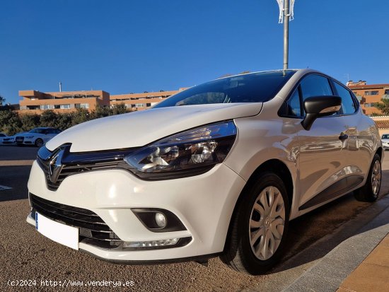 Renault Clio 4 BUSINESS TCE 75CV. E6 MUY BUEN ESTADO Y POCOS KM. - Mollet