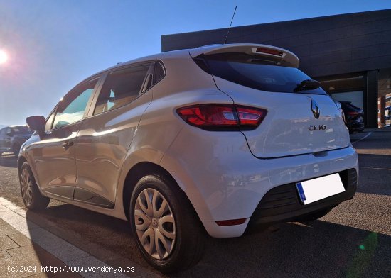 Renault Clio 4 BUSINESS TCE 75CV. E6 MUY BUEN ESTADO Y POCOS KM. - Mollet