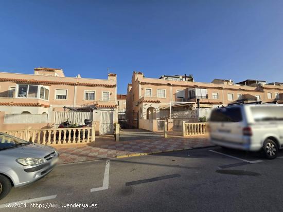 Plazas de Garaje DESDE 4.000€  EN GRAN ALACANT - ¡A la sombra mejor! - ALICANTE