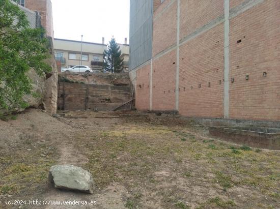 A Sant Salvador de Guradiola , Venem parcela per fer la casa dels teus somnis. - BARCELONA