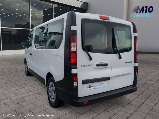 Renault Trafic Combi Authentic dCi 9 Plazas - Fornells de la Selva