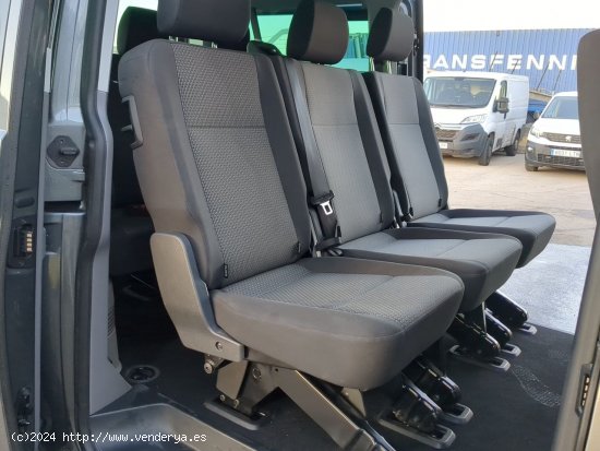 Volkswagen Caravelle 2.0 TDI 150Cv DSG Premium Corta - Fornells de la Selva